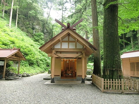 秋元神社　パワースポット　高千穂　宿泊　はなまる